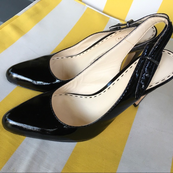 Coach - Picture 5 of 5